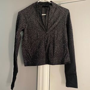 lulu lemon cropped black ombré half zip